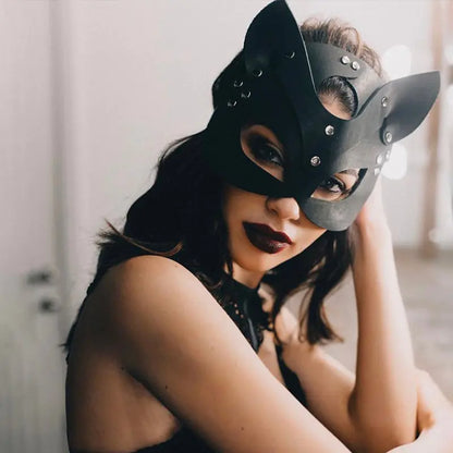Ladies Fox Eye Leather Mask for SM Fun